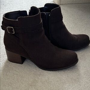 Koolaburra Dark Brown Ankle Boots
